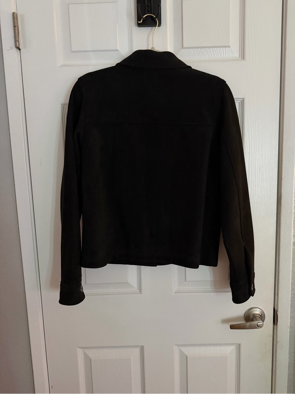 ZARA Black Button-Up Jean Jacket with Flap Pockets - Picture 4 of 5